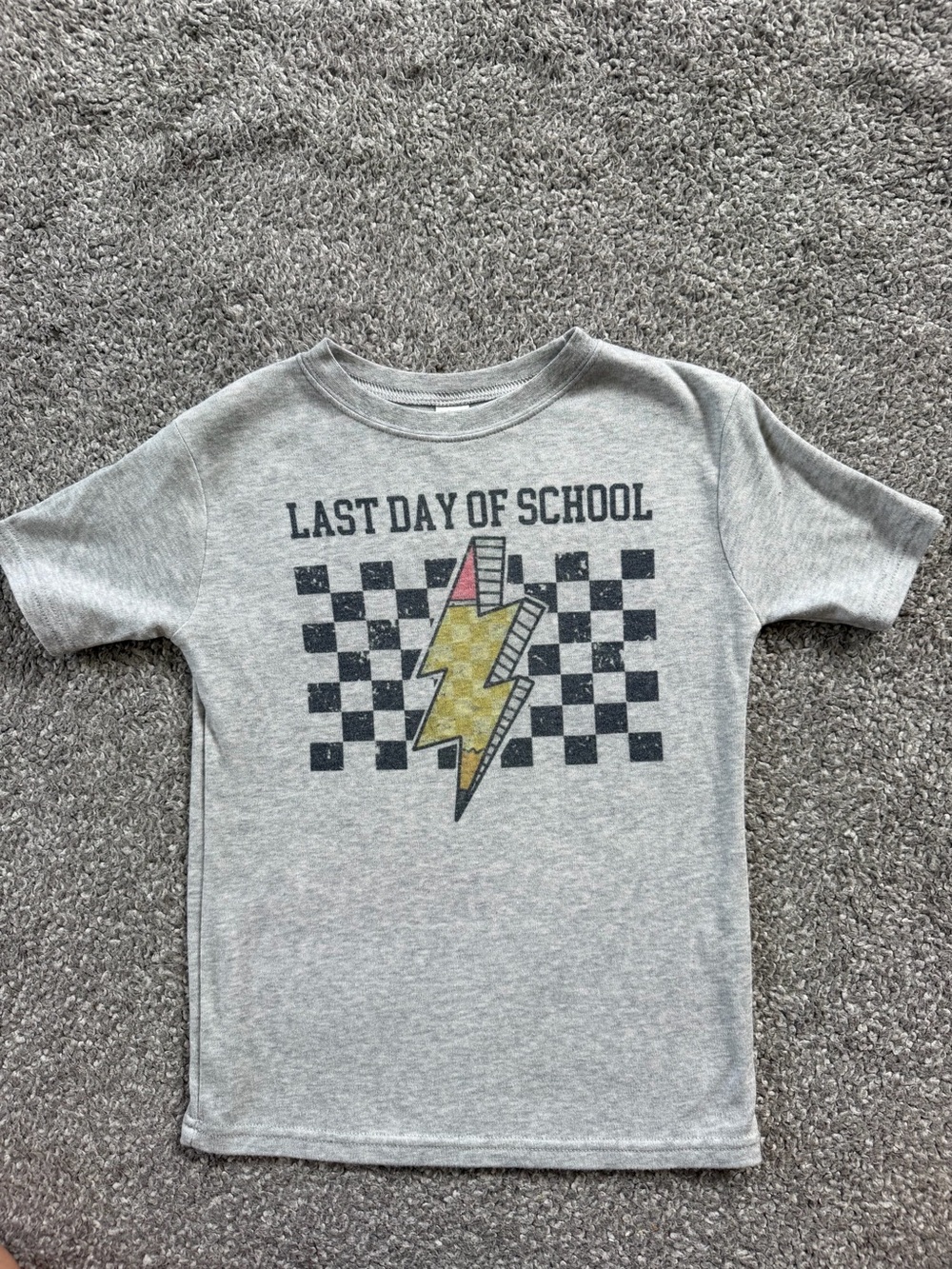 Last Day of School Kids' Graphic Tee - Heather Gray